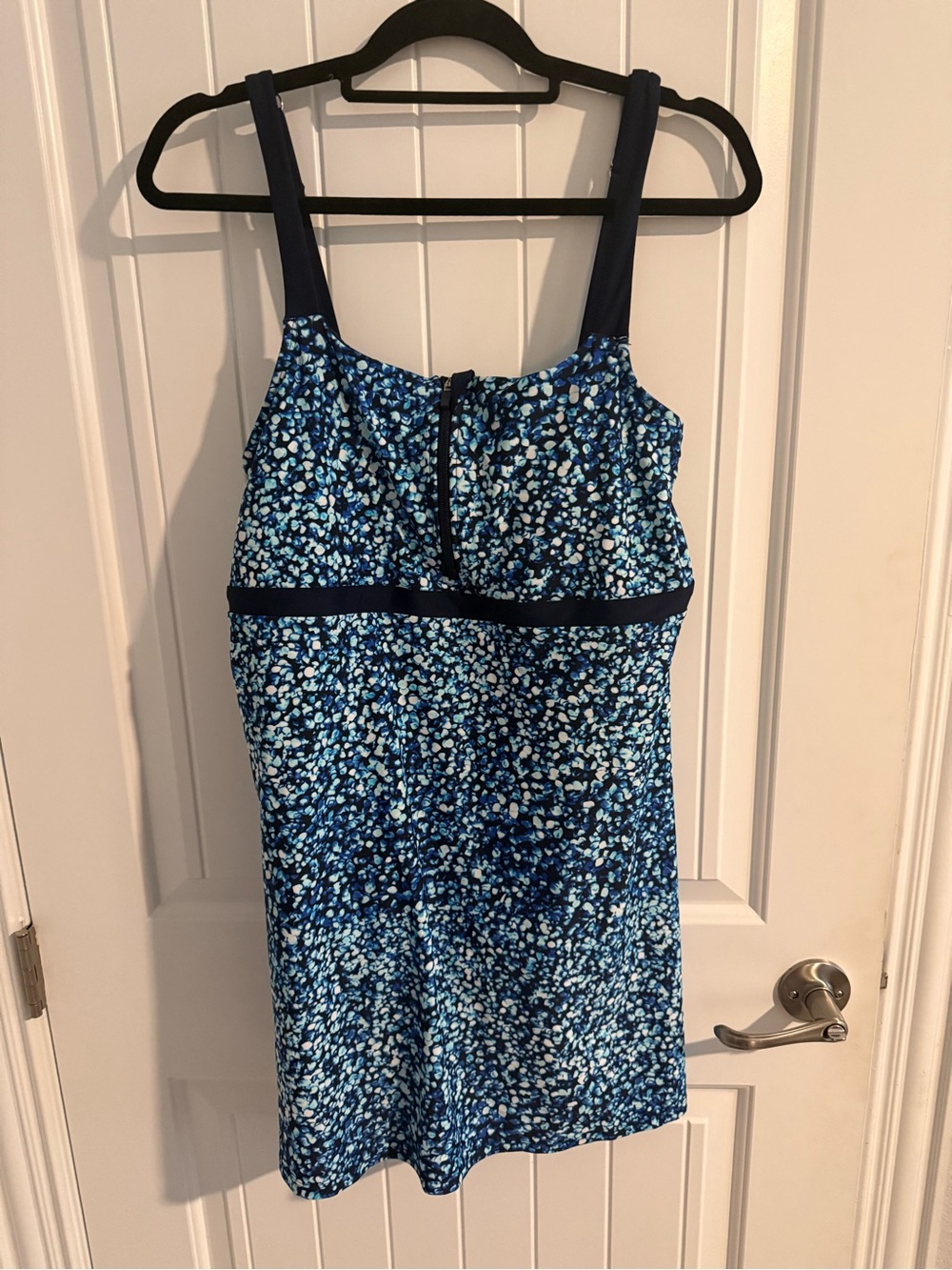 Lands’ End XL 18 Blue Print Swim Dress One Piece Swimsuit Adjustable Straps